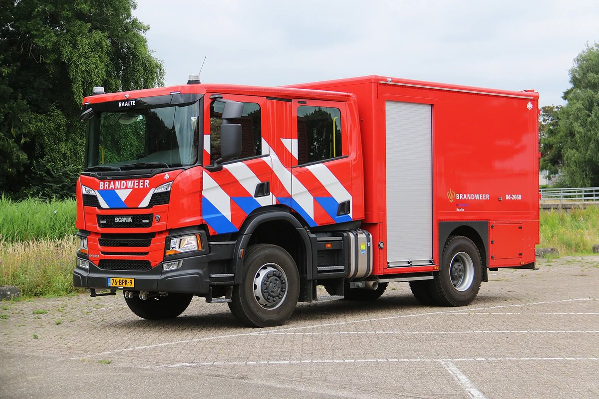 MichaelHuising's tweet image. In 2019 heeft #IFFS een eerste WTS500 afgeleverd aan @VRIJsselland post #Lemelerveld 
In 2020 kwamen daar 2 bij op de posten #Raalte en #Steenwijk
#Scania P370 4x4 / 500m. 5&quot; transportslang / Schlingmann pomp 4000 l/min / HL125 SOA