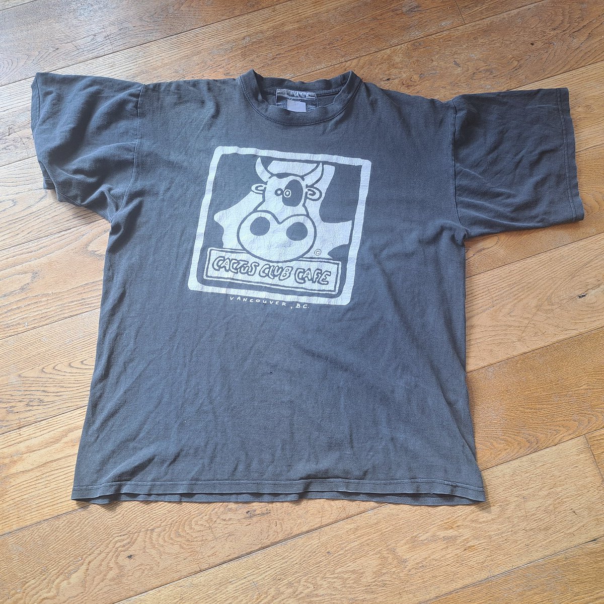 cjrw's tweet image. .@cactusclubcafe realised this T-shirt is thirty years old #NotTheOldestItemInMyWardrobe