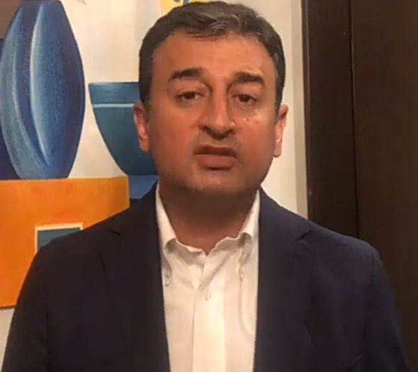 ANKARA KUŞU (@ankara_kusu) on Twitter photo Kurultayda mutlak butlan tartışmalarını ilk başlatan ve Kemal Kılıçdaroğlu’na sallayanlar CHP Genel Başkan Yardımcısı Burhanettin Bulut’un paralı gazetecileri aracılığıyla oldu. Küçümseyenler, aşağılayanlar.. <a href="/eczburhan/">Burhanettin Bulut</a>
Sonra trollerle adamın ölmüş anasına küfür ettiler. Bu işi Kurultayda mutlak butlan tartışmalarını ilk başlatan ve Kemal Kılıçdaroğlu’na sallayanlar CHP Genel Başkan Yardımcısı Burhanettin Bulut’un paralı gazetecileri aracılığıyla oldu. Küçümseyenler, aşağılayanlar.. <a href="/eczburhan/">Burhanettin Bulut</a>
Sonra trollerle adamın ölmüş anasına küfür ettiler. Bu işi