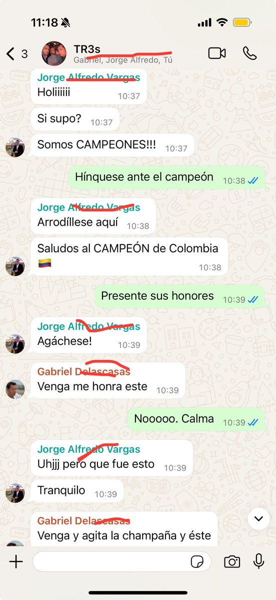 Tenemos un amigo que no se relaja ni en los puentes 😓

(Tapo su nombre para proteger su identidad)