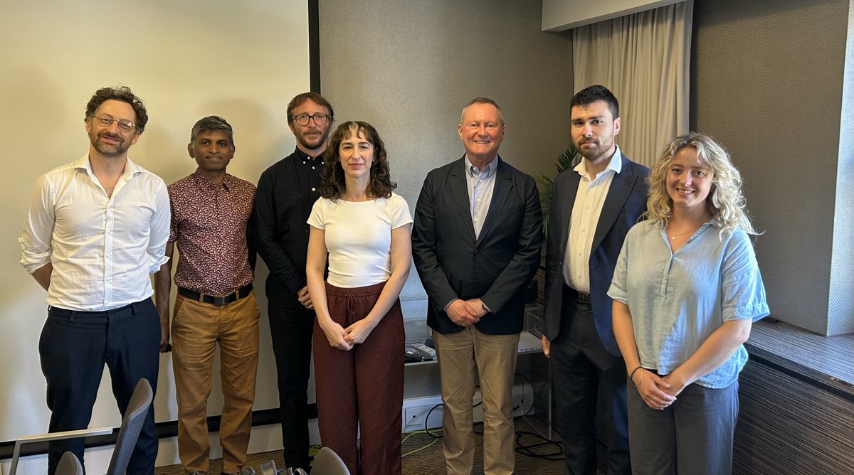 CommissionerHR's tweet image. Incredibly fruitful first day of my visit to the #UnitedKingdom, listening to civil society on important #HumanRights issues such as child poverty, migration, observance of the European Convention on Human Rights, protest restrictions and the situation of trans people