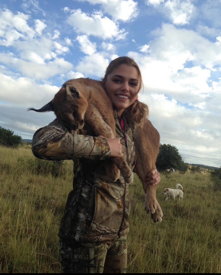 Sociopath Of The Day

“Caracal – the beautiful killer with blood on its paws” ~ Michaela Fialová.

“Michaela Fialová ~ the ugly killer with blood on its hands!” 😡

SHARE if you want a GLOBAL ban on #TrophyHunting NOW! 🚫