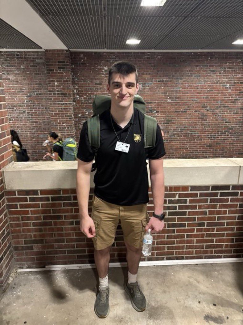 Winfield (Iowa) TE Abram Edwards ready for R-Day #ArmyFootball