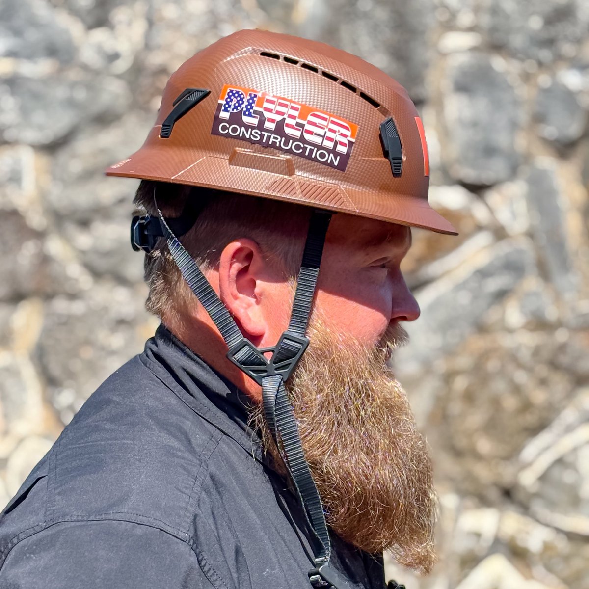 PlylerBuilds's tweet image. Our hard hats don’t just say “safety first” — they say “freedom.” Plyler is proud to build American infrastructure; one piece of PPE at a time. 🇺🇸👷🏼♂️
#IndependenceWeek #Freedom #ConstructionLife #SafetyFirst