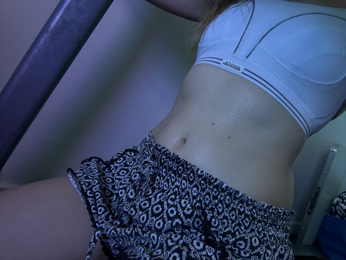 Fern 💜 tweet media