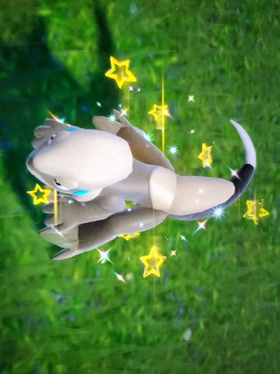 Aller je continue de m'amuser sur EV avec une nouvelle chasse que c'est terminé après 7 sandwichs rencontre dragon niveau 2. Franchement le full oods sur switch 2 c'est beaucoup plus agréable. Le Pokémon en shiny il déboite trop content