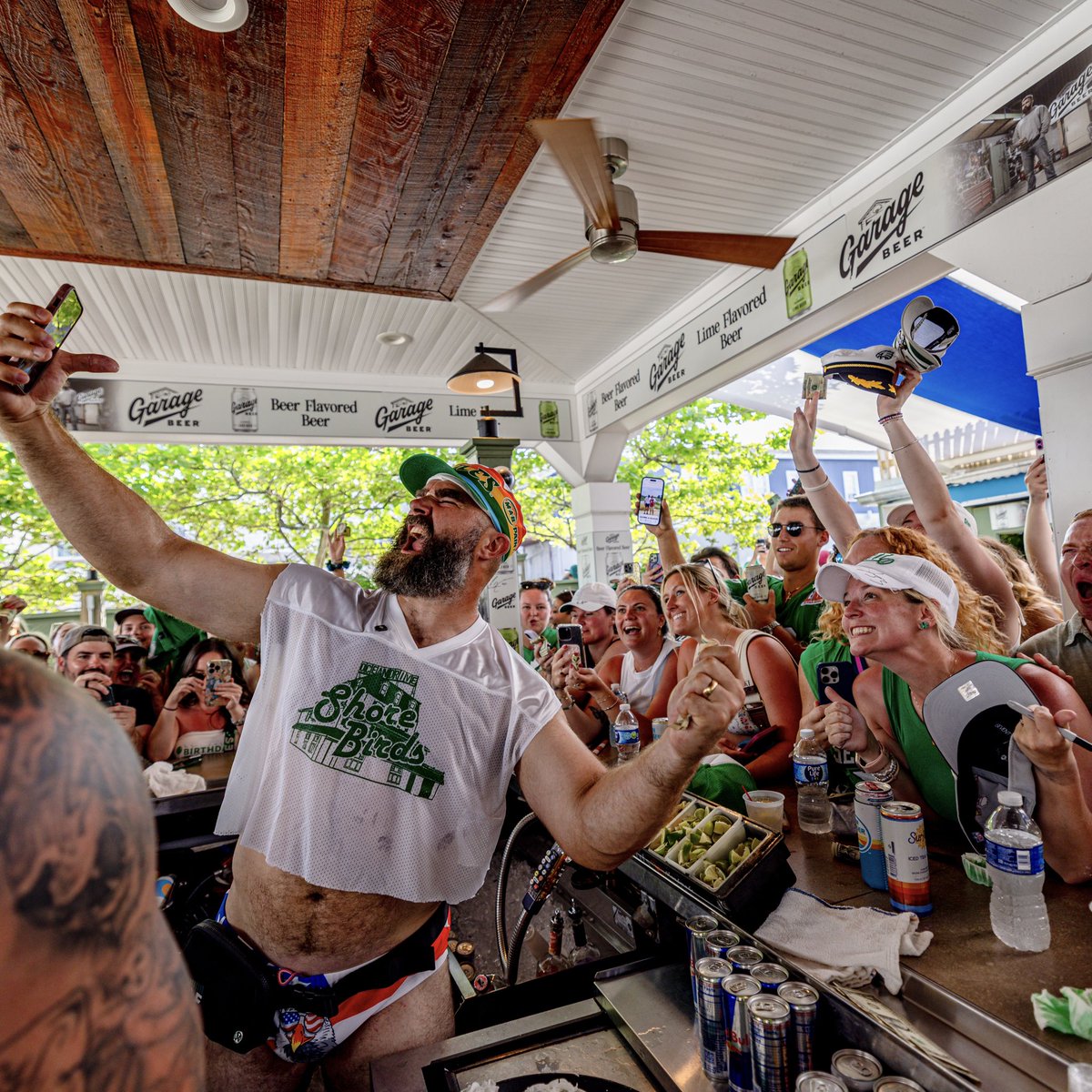 eaglesautism's tweet image. ICYMI: The Team 62 takeover in Sea Isle, NJ raised over $1 million for the Eagles Autism Foundation‼️🤯
Thank you to all members of our community who helped us achieve this record-breaking milestone. 100% of these proceeds will help fund innovative autism research and care…