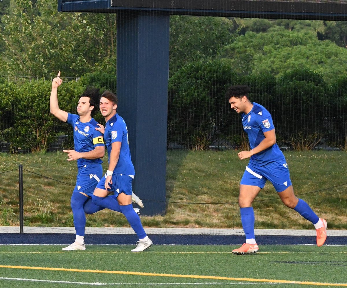 3-3 draw for <a href="/ASCNewYork/">American Soccer Club New York</a> and <a href="/nhunitedfc/">New Haven United FC</a> #NPSL

Recap: npsl.com/24897/

Photo Credit: Terry Uellendahl/American Soccer Club New York