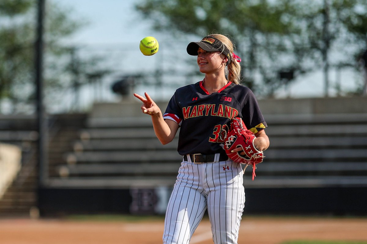 TerpsSoftball's tweet image. Summer is in full swing! ☀️😎
Missing those sunny gamedays at the Maryland Softball Stadium!
#FearTheTurtle