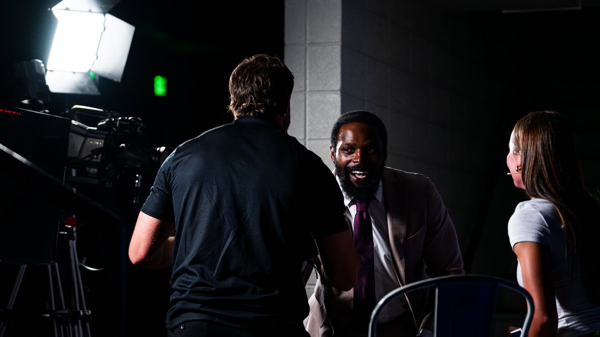 Grateful to everyone who showed up to our Reach &amp; Rise event on Friday to hear <a href="/bryson_barnes10/">Bryson Barnes</a>, Coach Mendenhall, and emcee <a href="/RobertJTurbin/">Robert “Turbo” Turbin</a> speak about the new era of Utah State Athletics! 🤘

#AggiesAllTheWay
