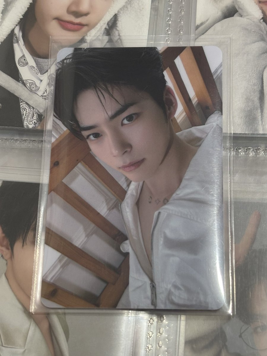 wtbinhao's tweet photo. wts lfb ph 𝜗𝜚 rush selling 

𖥻 sung hanbin clean photocard pc zerobaseone zb1 pob ld 

       𐙚   1000
       𐙚   onhand, mint
      mop : gcash | payo/resv
      mod: jnt | x rush shipping

dm/reply to claim https://t.co/Nq7dWePcfr