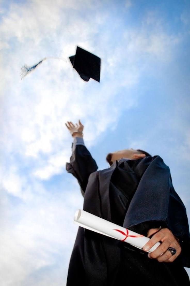 God This is the week.🙏🏻
Come Friday we wearing our crowns 🎓
@ucugraduation25 🥳🥳🥳