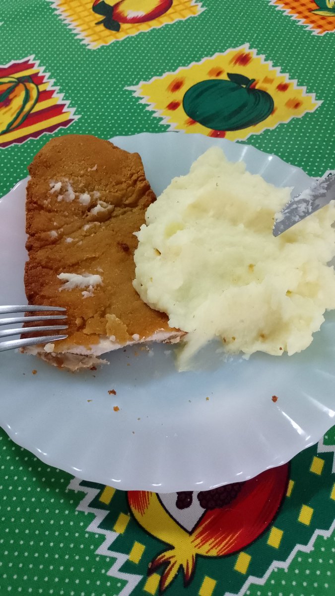 #nuestratarde milanesa de pollo con puré