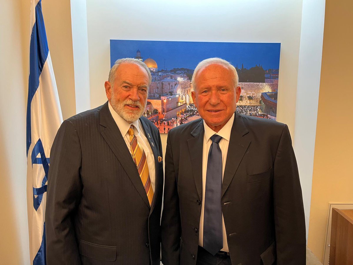 USAmbIsrael's tweet image. Great meeting with Minister Dichter @avidichter where we discussed our shared interest in expanding agricultural trade between our two countries.