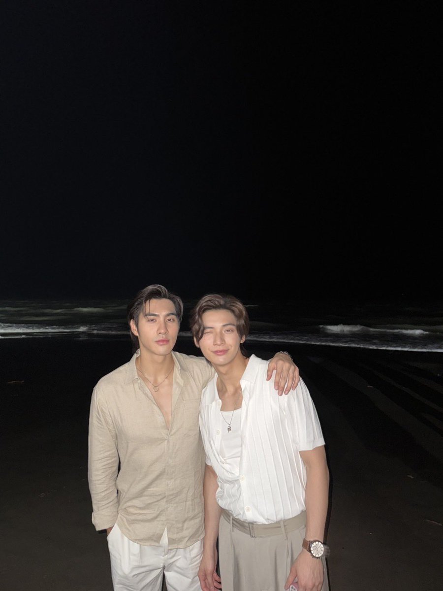 reset_theseries's tweet photo. สลับกันง้อ แต่เราฟินไม่หยุด 🫠🫨

RESET PLEASE FORGIVE ME 
#ResetEP5 https://t.co/9AauFX2eJy