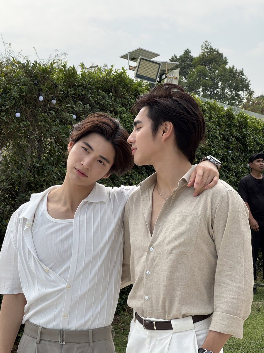 reset_theseries's tweet photo. สลับกันง้อ แต่เราฟินไม่หยุด 🫠🫨

RESET PLEASE FORGIVE ME 
#ResetEP5 https://t.co/9AauFX2eJy