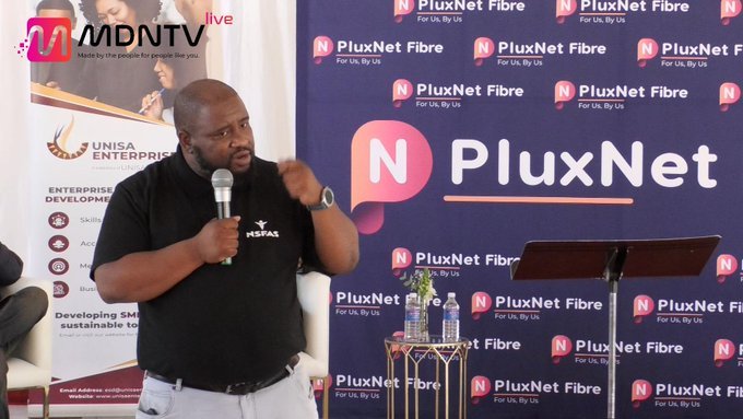 diamondzzz_x's tweet photo. What a way to end Youth Month. Future leaders were molded, good advice was given. A bright future was paved
PluxnetUprising
#PowerUpWithpluxnet https://t.co/xEmIAVeYA8