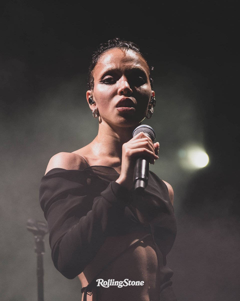 From FKA Twigs' stunning set to Cardi's never-ending energy, here are the best moments from LadyLand 2025. 

Gallery: rollingstone.com/music/music-pi…