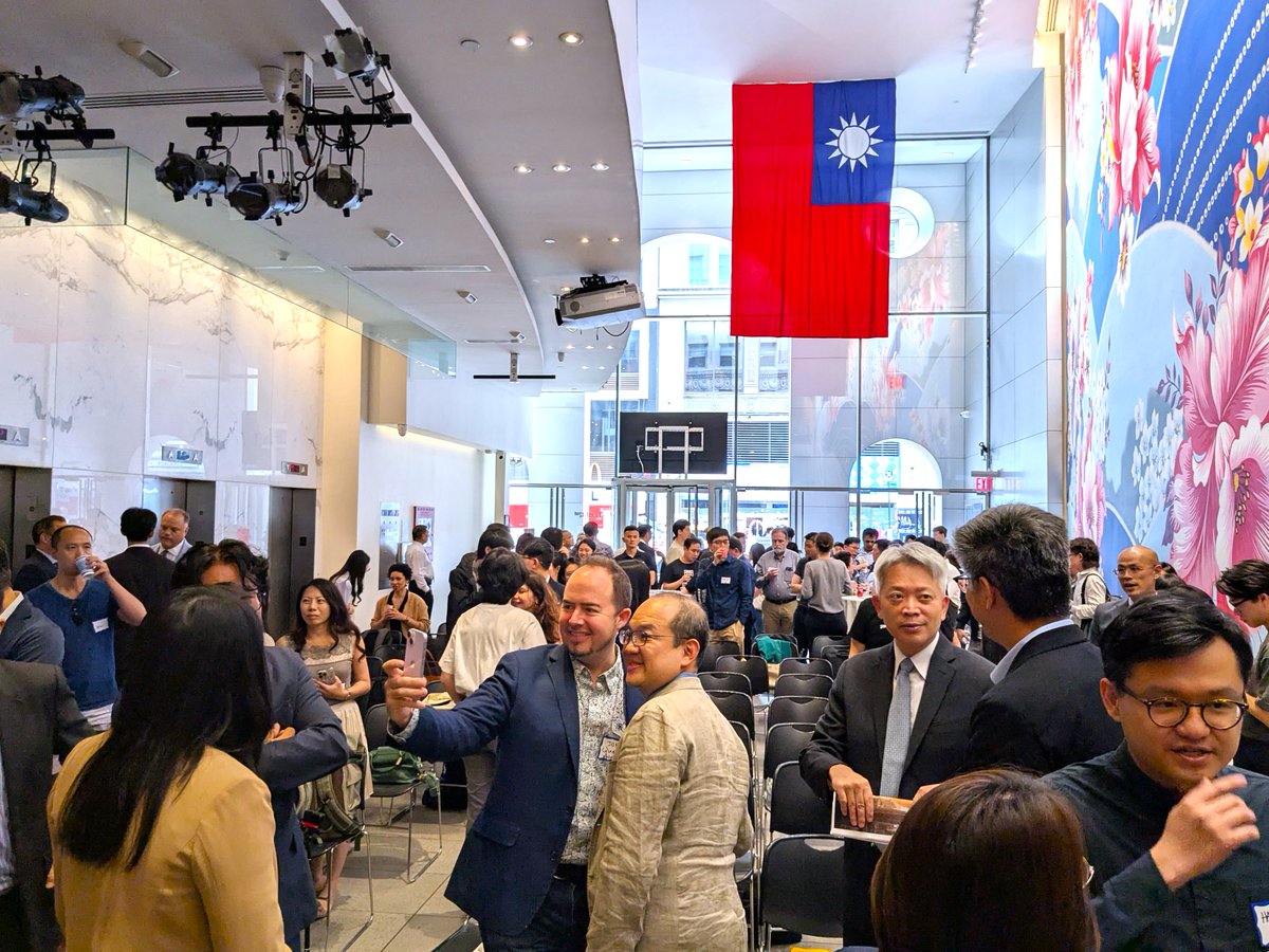 🚀 TECONY proudly hosted "Taiwanese Startup Demo Day" with 15 innovative startups presenting to hundreds of guests! Organized by MOEA, @ip2launchpad &amp; EntreCamp. Spreading Taiwan's innovations globally - excited to see these ventures grow &amp; make worldwide impact!🇹🇼#TaiwanStartups