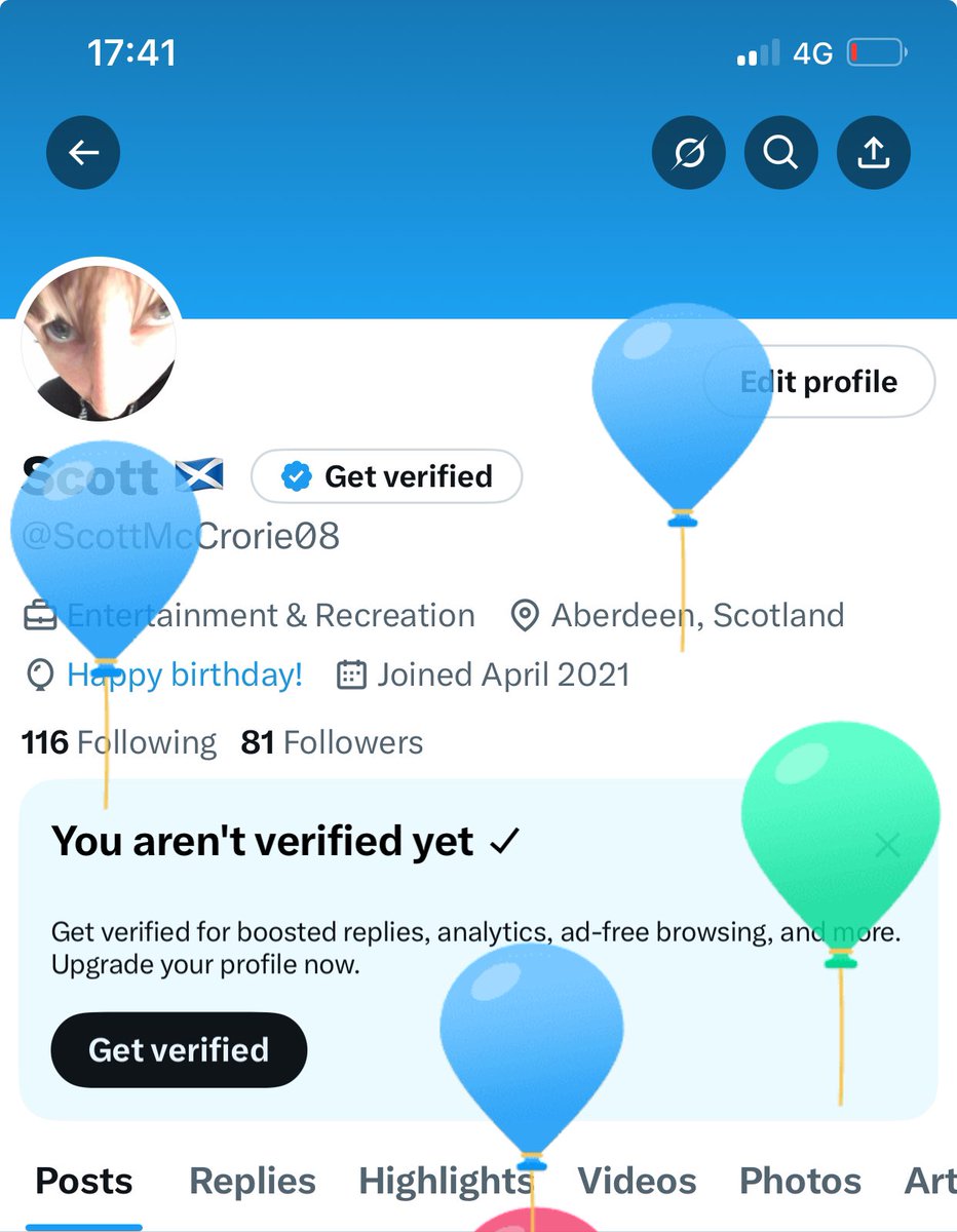 ScottMcCrorie08's tweet photo. Another year of this funky glitch on my screen ! https://t.co/nSMXhn2B6F