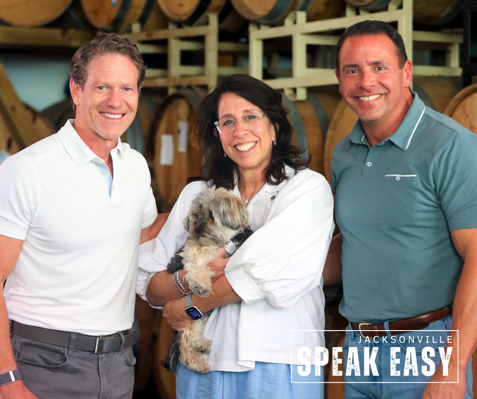 speakeasyjax's tweet image. Donna Orender doesn’t hold back! From the power of women in sports to the art of the comeback, this episode of Speak Easy Jax is packed with fire, focus, and a few mic-drop moments. Tuen in! #speakeasyjax linktr.ee/speakeasyjax