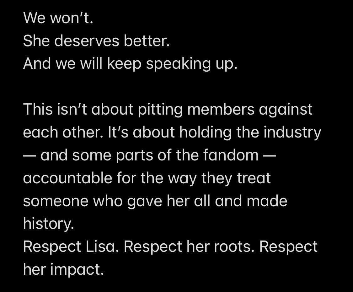 rasi2484's tweet photo. #RespectLISA https://t.co/QhTVl1asck