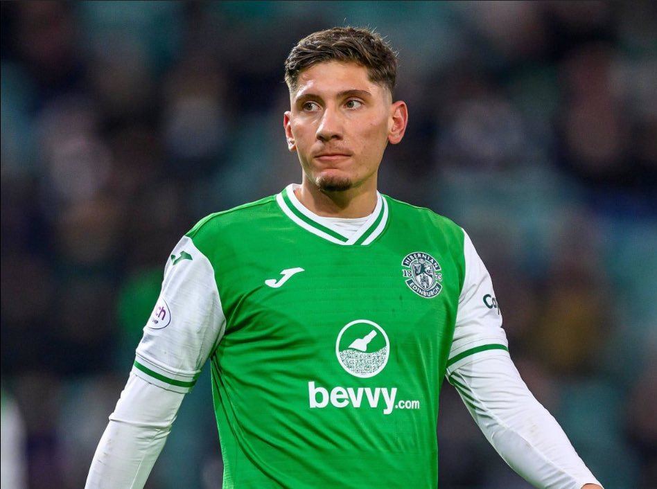 PompeyData's tweet image. 🚨BREAKING: Portsmouth are keen on Nectar Triantis.

Blackburn Rovers and St. Pauli are both also interested in the Aussie.🇦🇺

#Pompey
[@ScottBurns75]