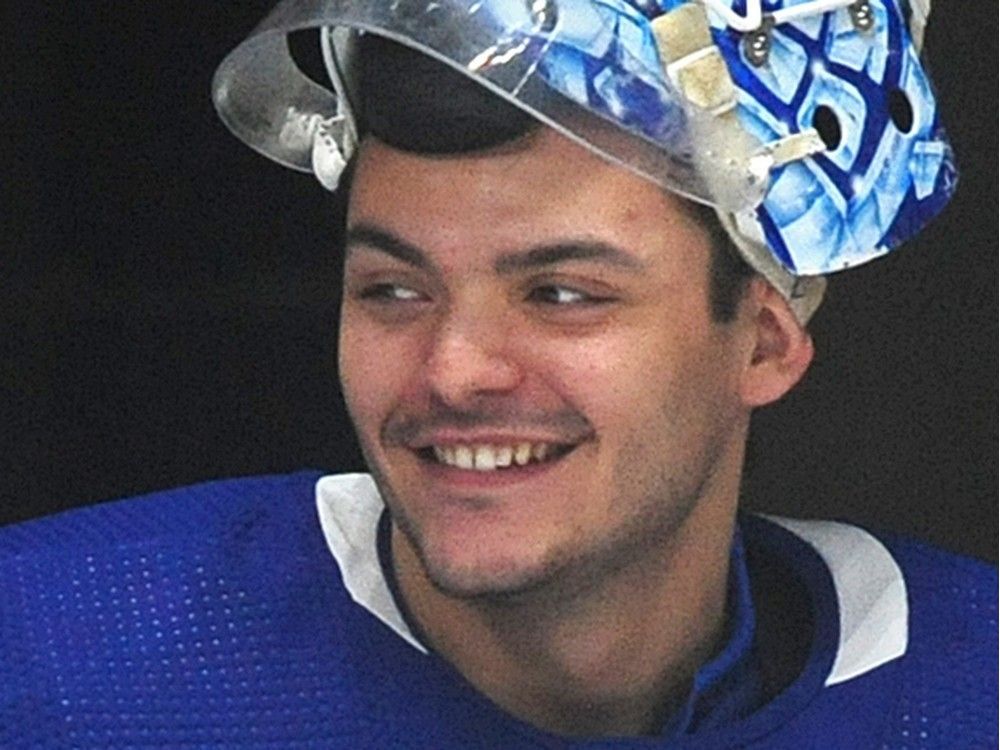 TheWindsorStar's tweet photo. Former Spitfire DiPietro 'happy' to spurn free agency and remain with Bruins https://t.co/0WskxYXlrl https://t.co/fqYhapK1iq
