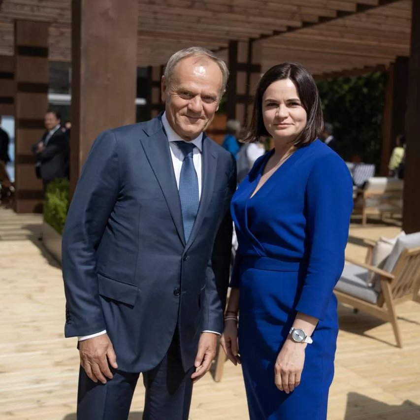 Tsihanouskaya's tweet image. Dziękuję, Polsko! 🇵🇱 Thank you, Poland, for a strong and principled 🇪🇺 Council Presidency.

Your leadership kept freedom, security—and democratic Belarus—on Europe’s agenda.

Deep appreciation to @donaldtusk, @sikorskiradek and everyone at @POLAND25EU for your tireless efforts.