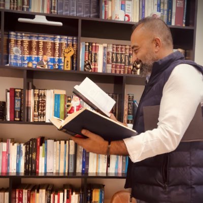 eshsherif's tweet photo. #NewProfilePic https://t.co/EnktXNgZql