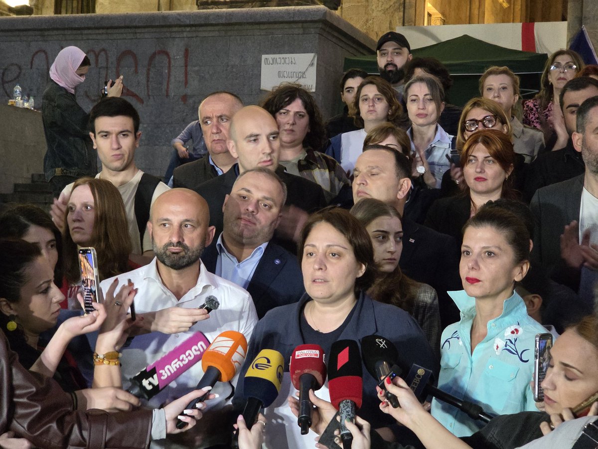 Opposition agreed on unity after yesterday's call from the fifth president Salome Zourabichvili. They will boycott local election. Droa leader Elene Khoshtaria stops hunger strike. This so far excludes Gakharias party and Lelo.