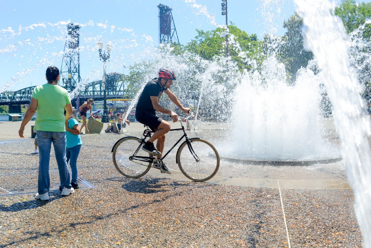 Portland Parks & Rec (@pdxparksandrec) on Twitter photo Another hot stretch is here!
Portland Parks & Recreation has pools, fountains, and splash pads open citywide, so you and your family can stay cool outdoors. One great destination is Salmon Street Springs, pictured here. Another hot stretch is here!
Portland Parks & Recreation has pools, fountains, and splash pads open citywide, so you and your family can stay cool outdoors. One great destination is Salmon Street Springs, pictured here.