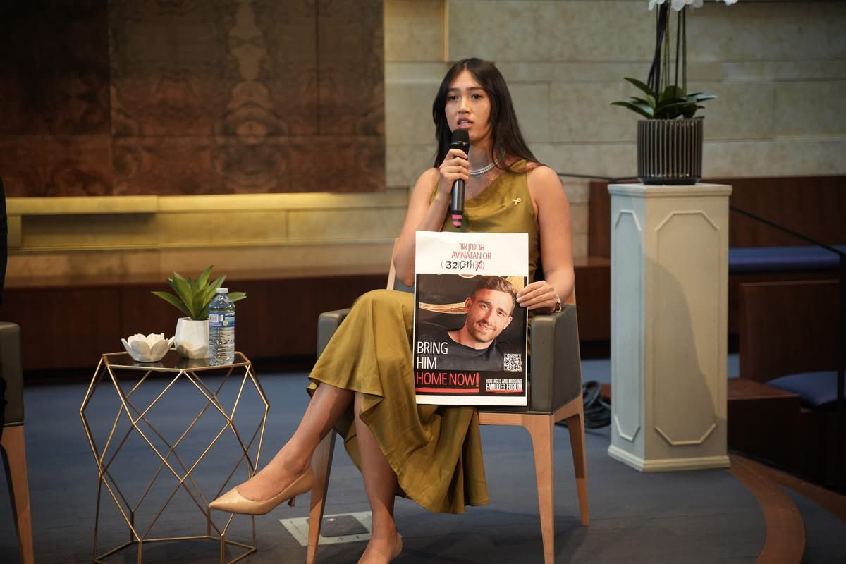 ArgamaniNoa's tweet image. I just wrapped about 10 days in Canada, speaking to whoever was willing to listen about the urgent need to bring my Avinatan and all 50 hostages home. It wasn’t easy being so far from my family and friends in Israel: as I was fighting for the hostages, they were fighting for…