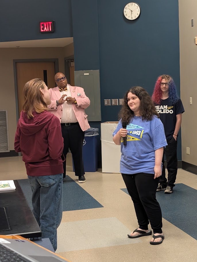 UToledoFWC's tweet photo. Over the weekend, the Financial Wellness Office hosted our 3rd Annual Financial Wellness Workshop for incoming freshmen! The focus was on financial aid, academic support, and key financial wellness topics to help set them up for success. Thank you to the Haddix family. https://t.co/PIe67Pejfl
