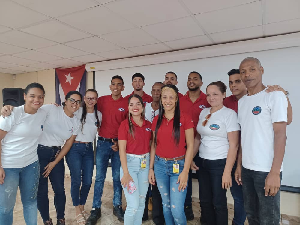 La carrera de Ing de Minas continúa con éxito la realización de los ejercicios de culminación de estudio con soluciones de alto impacto económico y social en las empresas mineras <a href="/EcgMinera/">ECG Minera "Incansable por Naturaleza"</a> y <a href="/psa/">PSA</a> <a href="/yurisley_valdes/">Yurisley Valdes Mariño</a> <a href="/AAB_Cuba/">Alicia Alonso Becerra</a> <a href="/AlietLam/">Aliet Lamorú Reyes</a> <a href="/InalvisRamirez/">Inalvis Ramirez</a> <a href="/WalterBG_MES/">Walter Baluja García</a> <a href="/AcuestaR1/">AcuestaR</a>