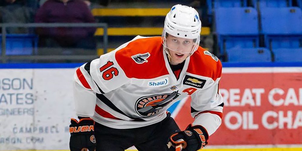 Nanaimo Clippers (@clippershockey) on Twitter photo Good luck to former Nanaimo Clippers forward <a href="/brodywaters29/">Brody Waters</a> at the LA Kings Development Camp‼️
#BleedOrange Good luck to former Nanaimo Clippers forward <a href="/brodywaters29/">Brody Waters</a> at the LA Kings Development Camp‼️
#BleedOrange