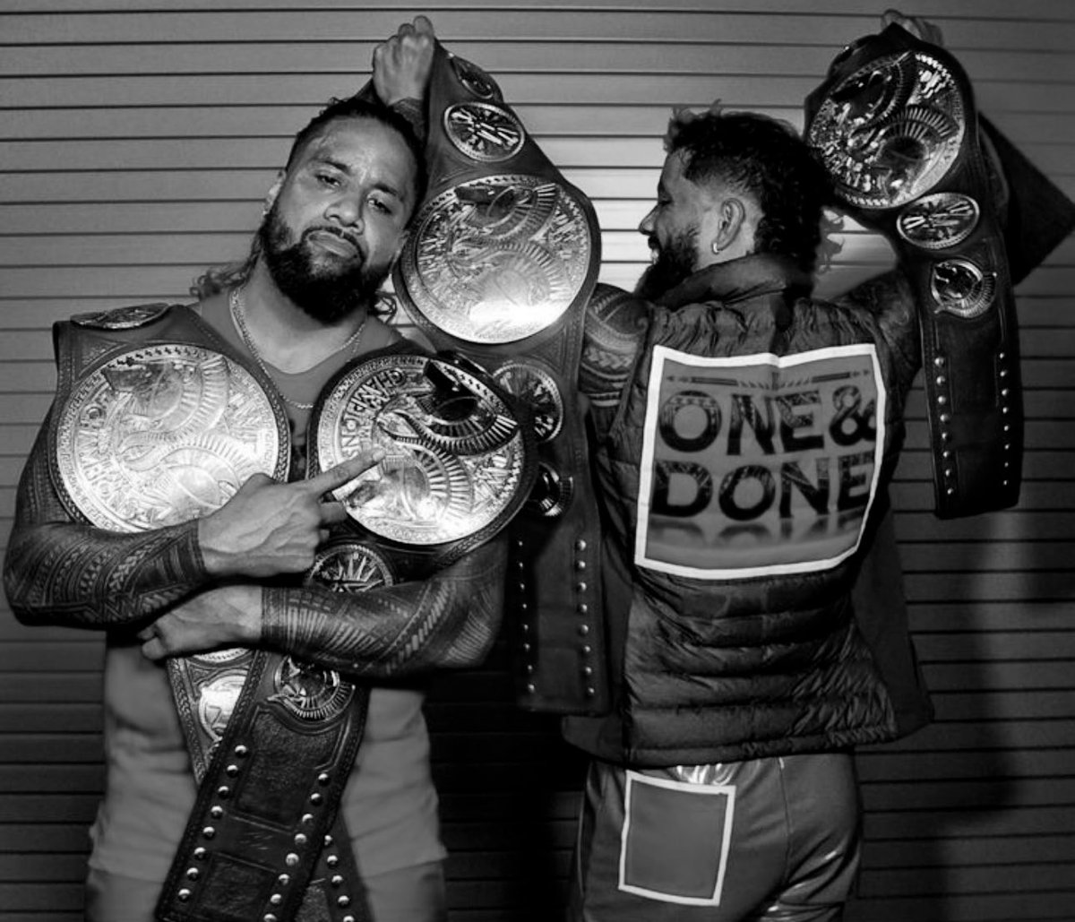 j_ucey's tweet image. Officially seeing both usos tonight I’m going to cry 🥲.
#usos #jimmyuso #jeyuso #wwe #WWERAW #SmackDown