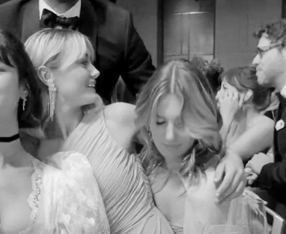 hauntshauna's tweet photo. save the date 💌 - a #jackieshauna smau

jackie taylor and shauna shipman haven’t spoken since graduation.
now tai and van are getting married and the whole team is invited.
what happens when they’re asked to be bridesmaids and forced to walk down the aisle together? https://t.co/mChYIYA3WY