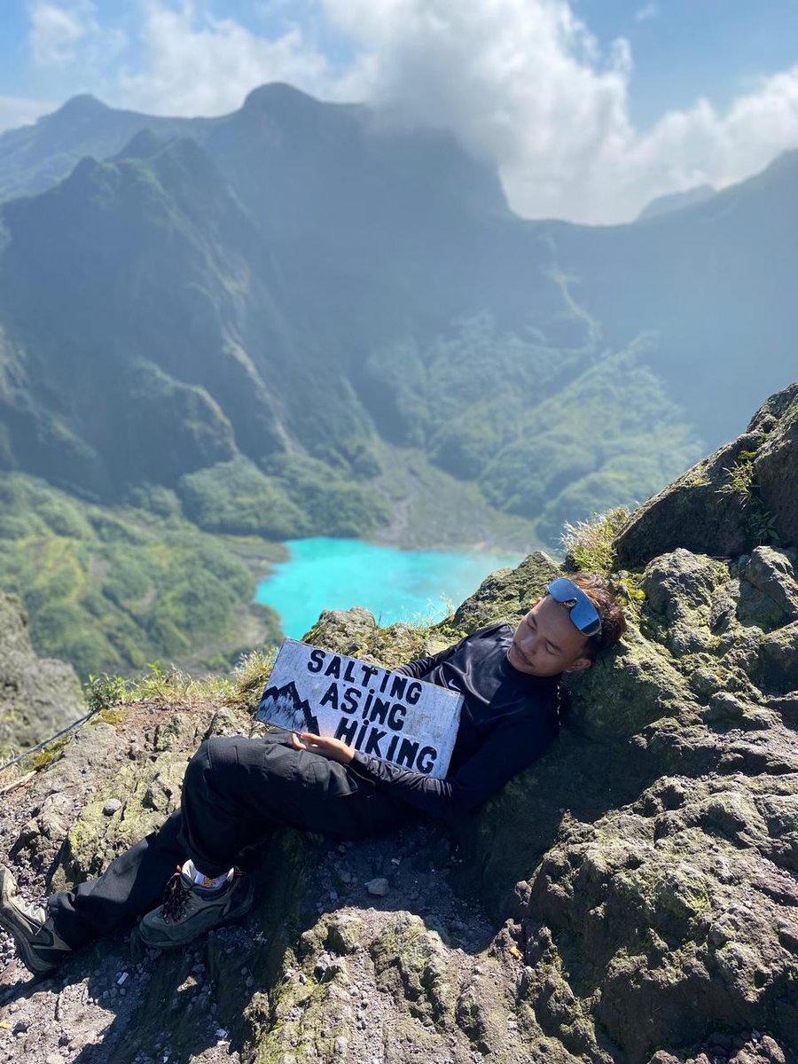 chococvips's tweet photo. Mountain date with you? https://t.co/iJdDmZBvqs