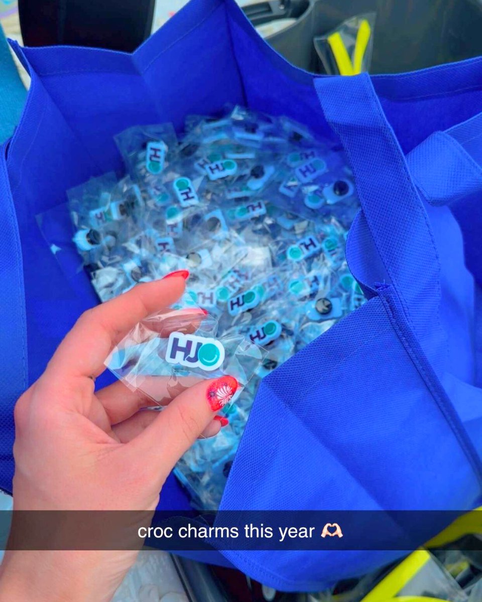 HJOrthodontics's tweet image. This past weekend, our team had a blast at the 96th Annual Red Bud Fireman&apos;s Picnic &amp;amp; Parade! 🎉 We loved seeing everyone and had so much fun handing out candy, sunglasses, and Croc charms to our amazing community! 😎🍬

#Community #ParadeFun #RedBudFiremansPicnic