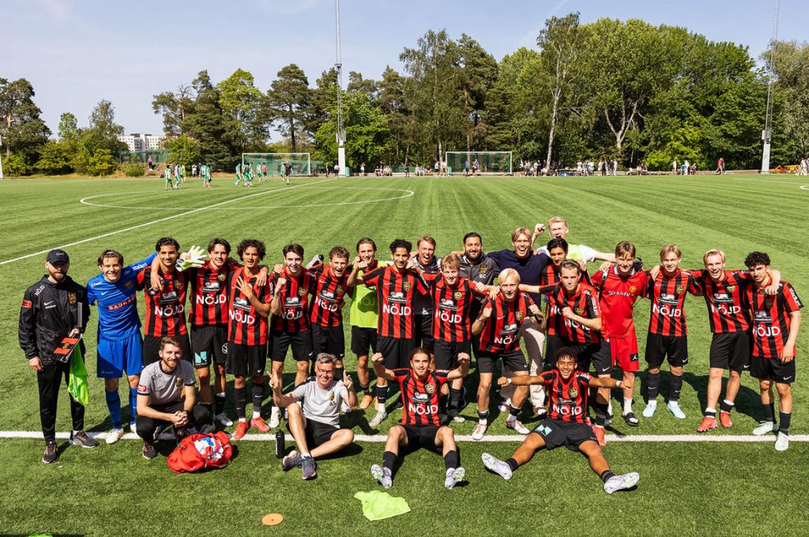 Vilken vår! Vi lovade att varje dag pusha och tävla för utveckling, och att se varje match som en final. Med hårt arbete och ödmjukhet har vi nu halva säsongen avklarad med grymma förutsättningar inför hösten. Dags för lite välförtjänt semester!