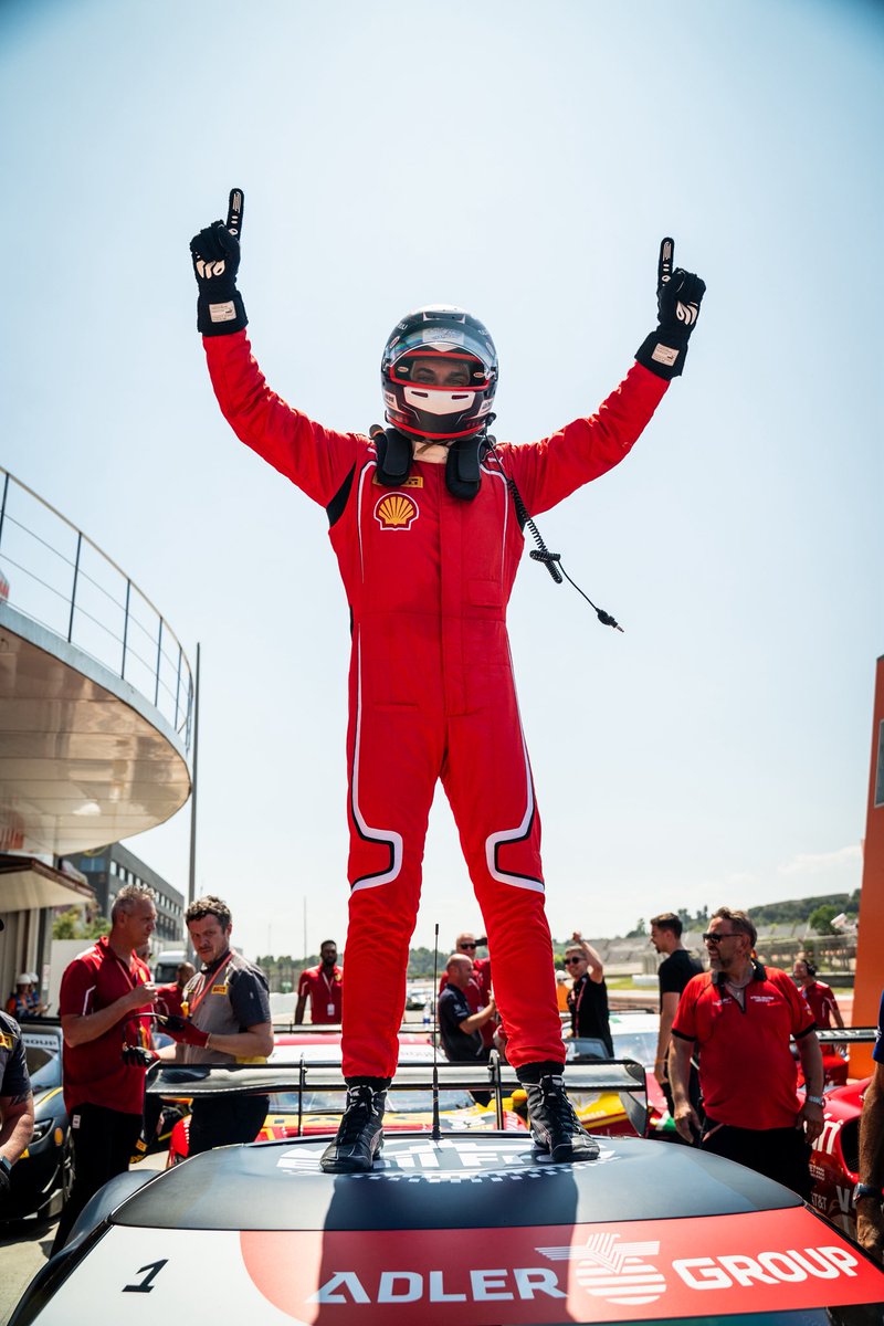 ferati_jasin's tweet photo. Newsletter 6 Jasin Ferati -  30. Juni 2025

Dank Punktemaximum wieder Leader

Jasin Ferati ist definitiv angekommen in der Trofeo Pirelli der Ferrari Challenge Europe. Mit den ersten Saisonsiegen, zwei Pole Positions und zwei schnellsten Runden hat der bald 22-jährige Winterthur https://t.co/6rd7iXTa9o