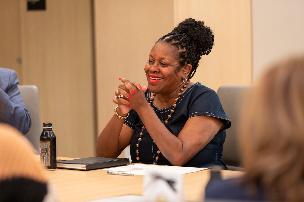 CalStateLA's tweet image. Thank you Councilmember Ysabel Jurado for joining us at #CalStateLA, to learn more about our student support services and programs, and discuss collaboration, community engagement, and shared priorities in District 14.
Looking forward to building a stronger future—together.