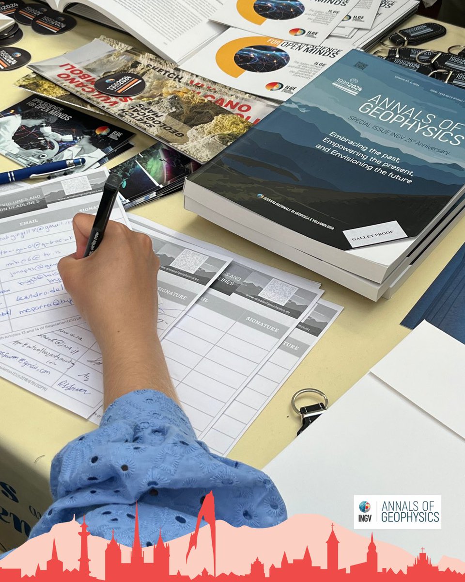 #Annalsofgeophysics | #Congress

🌍 The first day of #IAVCEI2025 in Geneva has come to an end! Thank you to everyone who visited the Annals of Geophysics booth-it was a pleasure meeting you.

See you tomorrow!

e5k.github.io/IAVCEI-SA2025/