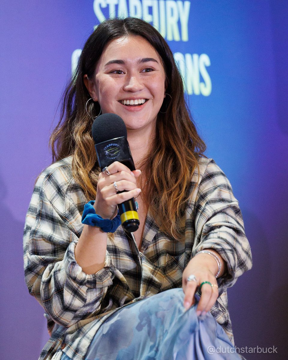 Photos of Olivia Delcan and Kristina Tonteri-Young at Starfury Witchbomb 2023 are now finally up at queergeekgirl.nl/2025/06/30/war… #WarriorNun