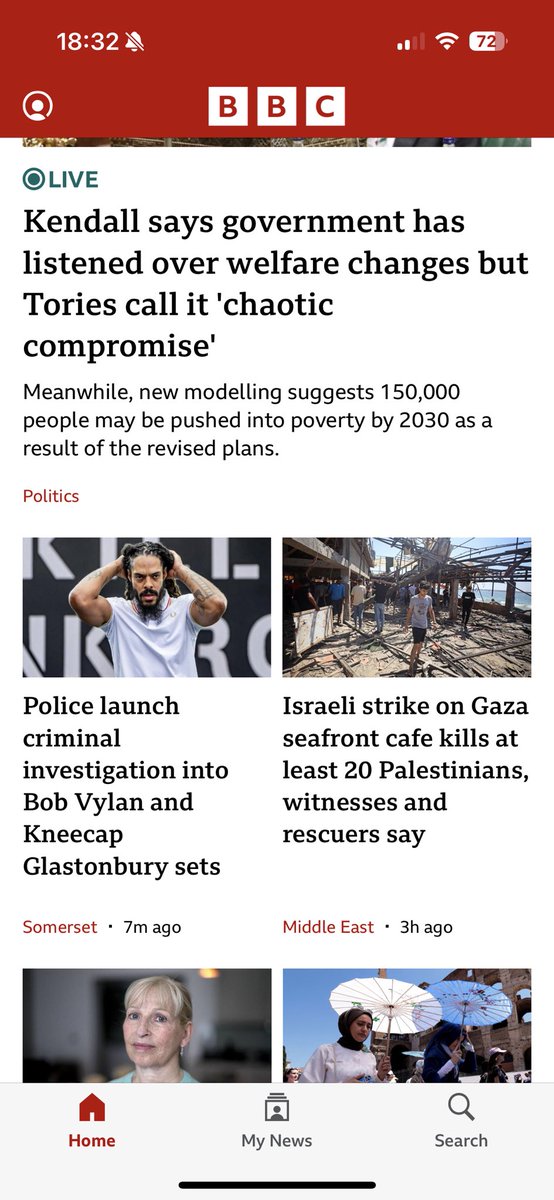 Not sure if this is good journalism or stupidity on the BBC mobile app ?? 
#bobvylan #contraversy #Glastonbury2025 #bbc