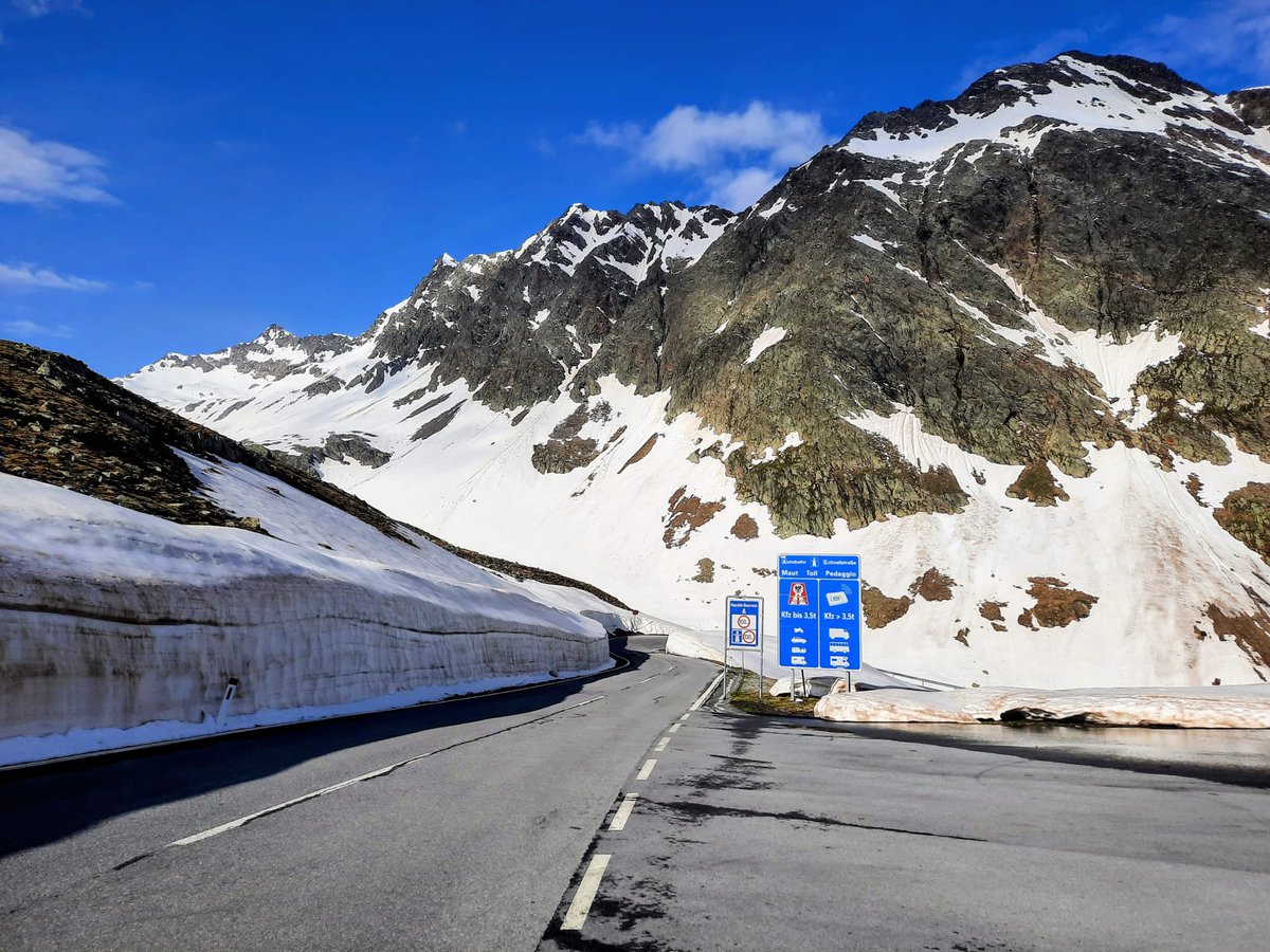 Markus Köss (@wetterkoess) on Twitter photo Beeindruckend der Vergleich zweier identischer Stellen auf der #Timmelsjoch (2474m)- Hochalpenstraße von heute und von Ende Juni 2024 zwischen nix mehr heute und meterhohen Schneewänden letztes Jahr
<a href="/subfossilguy/">Melaine Le Roy</a>
#Tirol 🇦🇹 #Südtirol 🇮🇹 Beeindruckend der Vergleich zweier identischer Stellen auf der #Timmelsjoch (2474m)- Hochalpenstraße von heute und von Ende Juni 2024 zwischen nix mehr heute und meterhohen Schneewänden letztes Jahr
<a href="/subfossilguy/">Melaine Le Roy</a>
#Tirol 🇦🇹 #Südtirol 🇮🇹