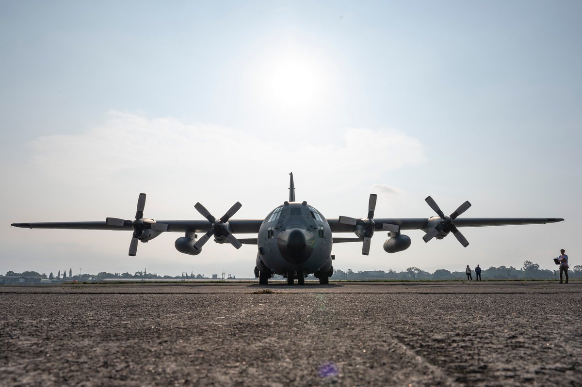 Missouri_NG's tweet image. Airmen from the @139AW recently completed support of CENTAM GUARDIAN 2025—hosted by @Southcom & Guatemala’s Ministry of Defense.
✅ Delivered 13K+ lbs of ammo, 5K lbs of food
✅ Supported Navy Special Boat Team 22
✅ Enabled medevac training across 3 nations
#MoGuard