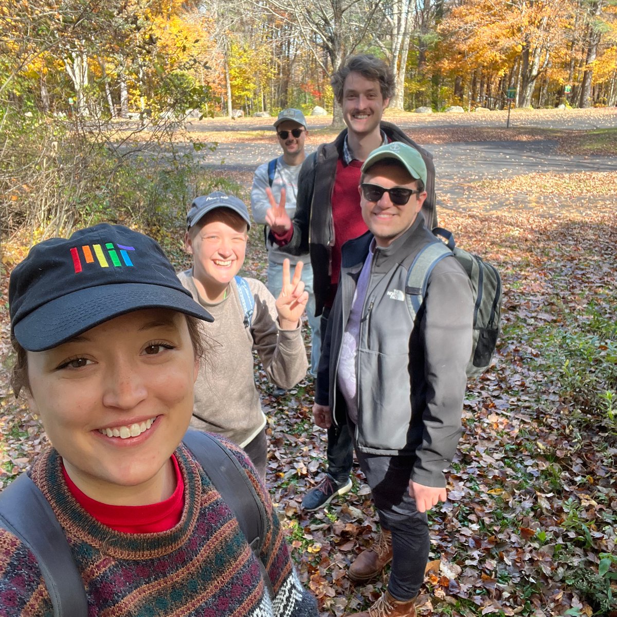 mcgovernmit's tweet image. In Alan Jasanoff's lab, postdoc Miranda Dawson studies how fentanyl changes the brain. Outside of lab, she serves on the executive board of End Overdose Boston, and spends her free time hiking, biking, and practicing yoga. #MeetMcGovern