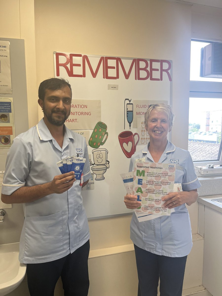 📢 Promoting Dignity at Mealtimes 🍽️👐
Staff were all smiles today as they received the new Protected Mealtimes poster! 😊Alongside this, we highlighted a simple but impactful practice offering hand wipes to patients before meals <a href="/StockportNHS/">Stockport NHS FT</a> <a href="/helshow1/">HH</a> <a href="/NicolaFirth6/">Nicola Firth</a>